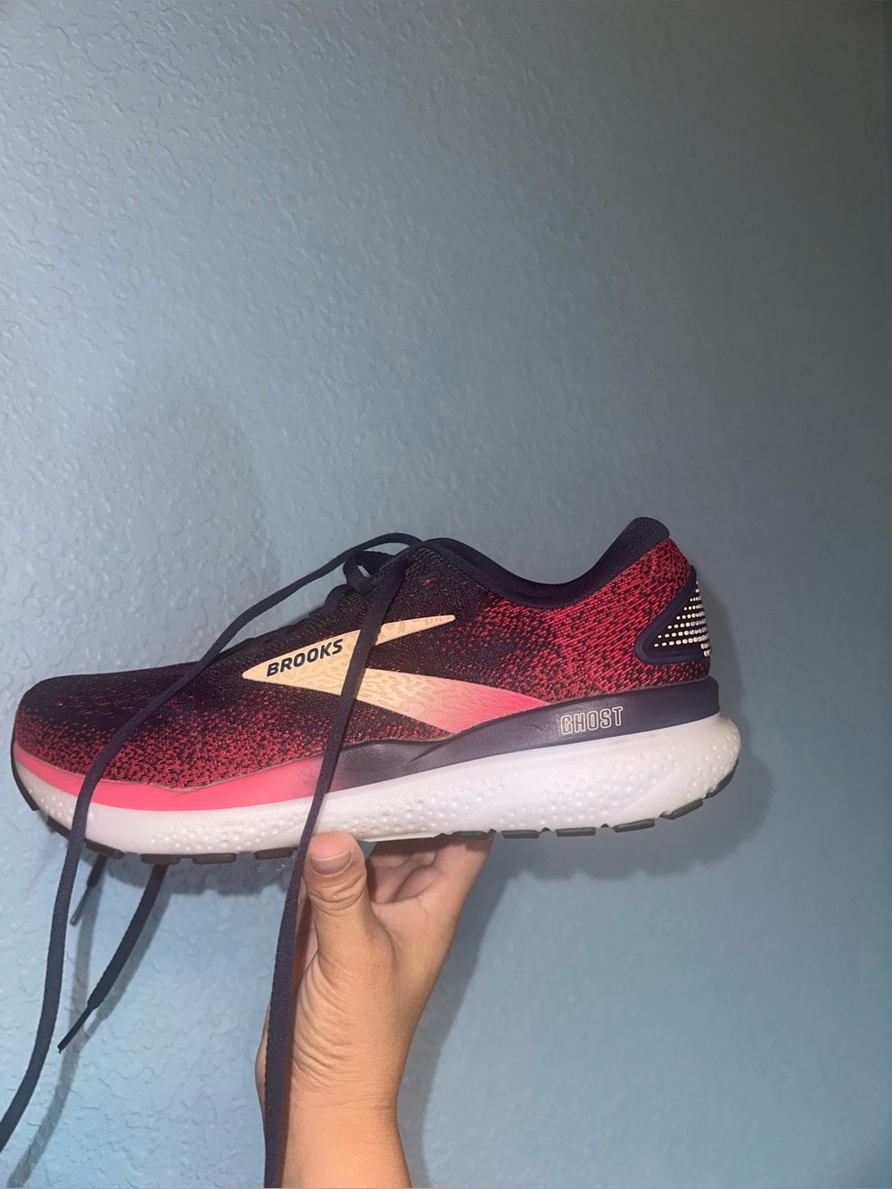 Brooks Ghost - Picture 2 of 12